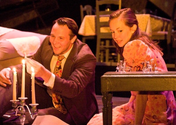 Travis Smith and Bethany Anne Lind; Photo: Bill DeLoach